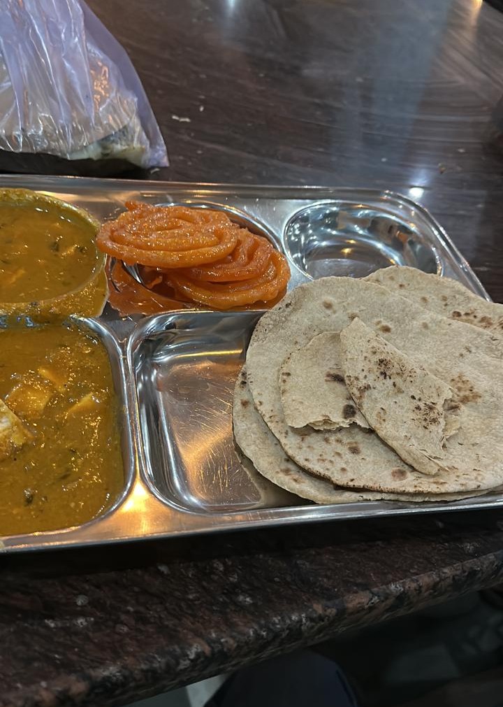 Amity University Greater Noida Hostel and Mess photo 7